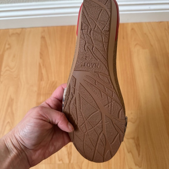 Naot Pixie Wedge Ankle Strap Sandal in Leopard & Red / Size 42 (US 10.5-11) - Picture 6 of 7